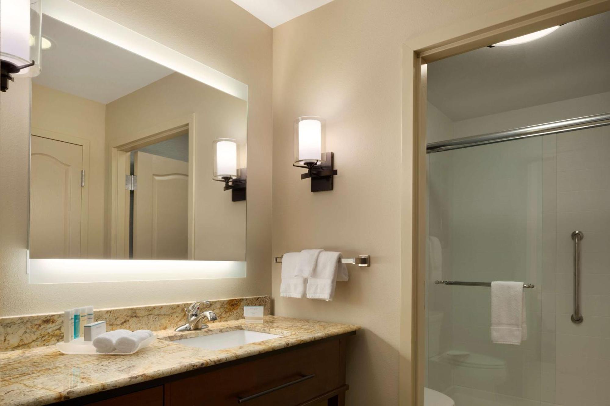Homewood Suites By Hilton Kalamazoo-Portage Εξωτερικό φωτογραφία