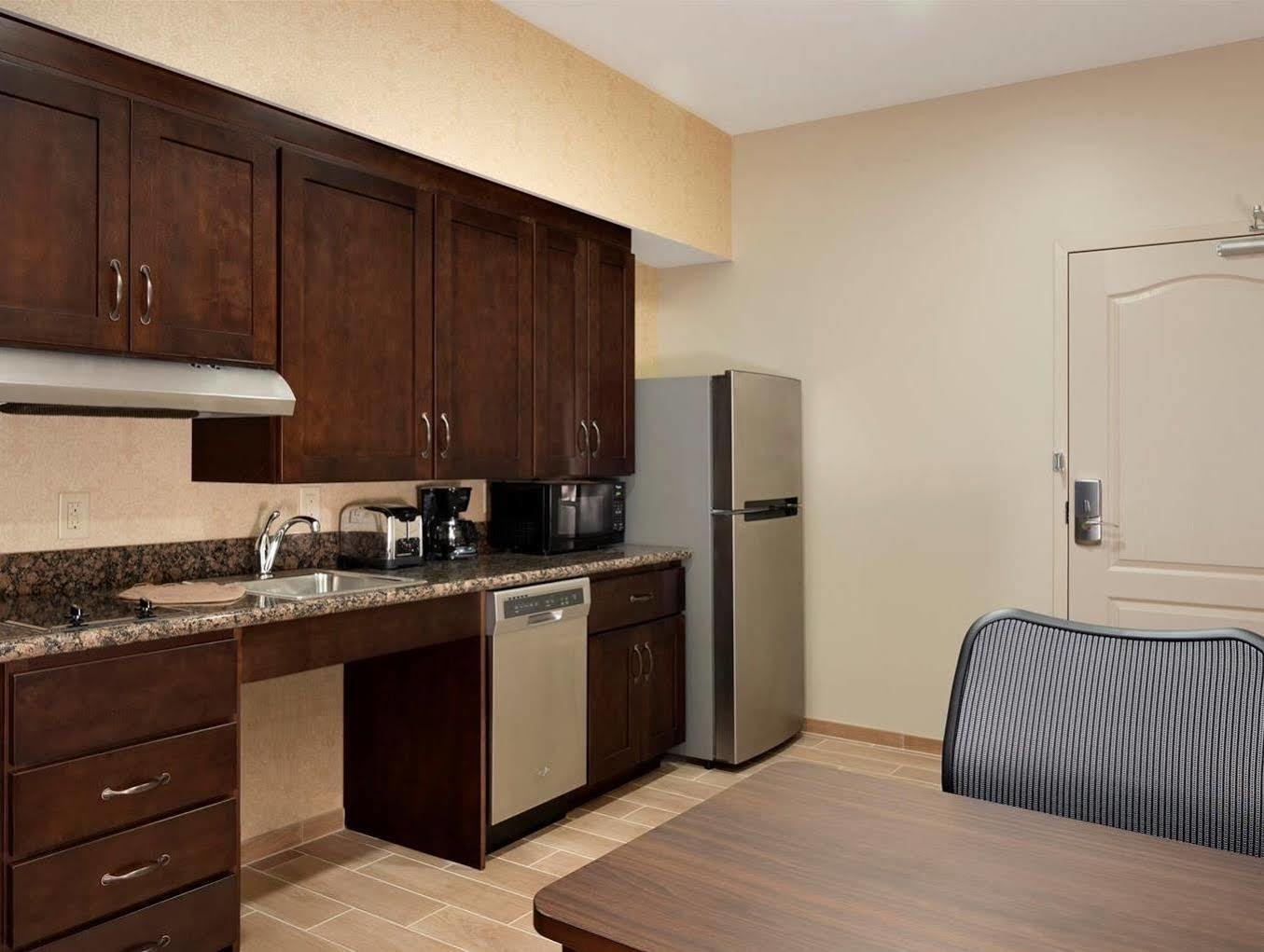 Homewood Suites By Hilton Kalamazoo-Portage Εξωτερικό φωτογραφία